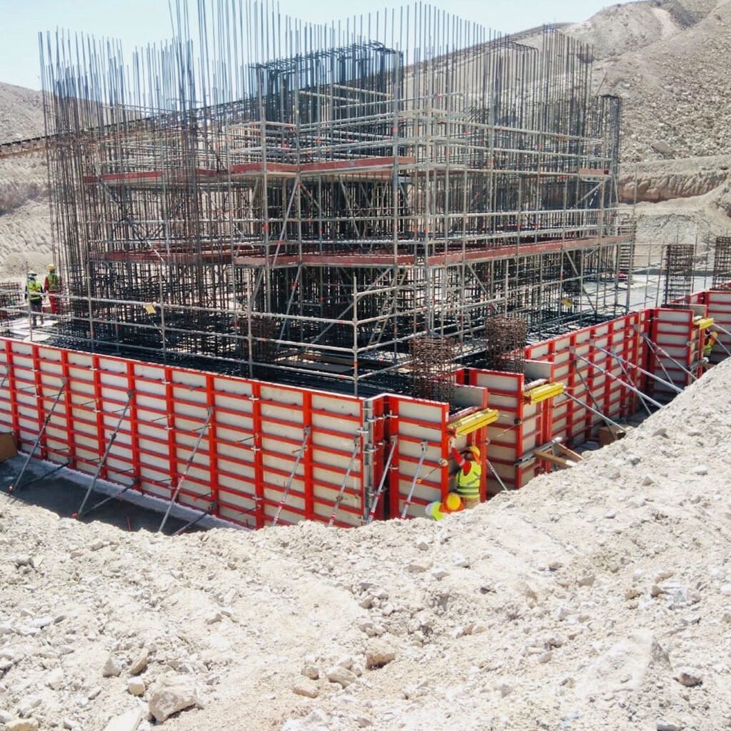 Mammut-350-heavy-duty-formwork-featured-4