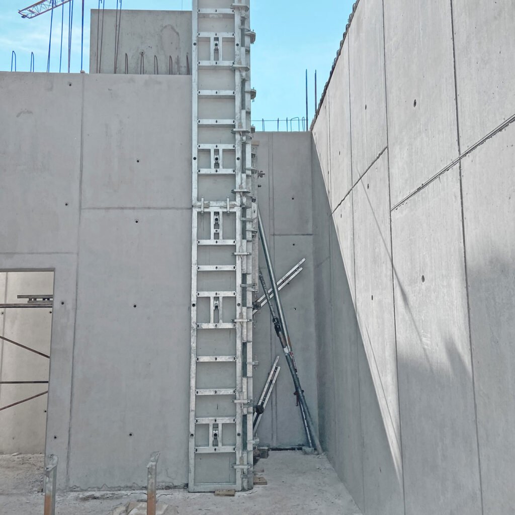 Mammut-XT-heavy-duty-formwork-featured-4